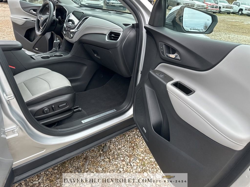 Used 2021 Chevrolet Equinox Premier image 26