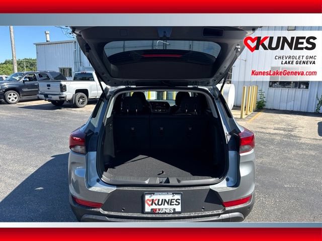 New 2026 Chevrolet TrailBlazer LT w/ Midnight Edition AWD/4WD image 22