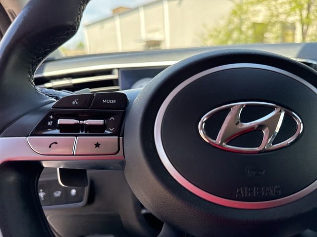 Certified 2023 Hyundai Tucson Limited AWD/4WD image 36