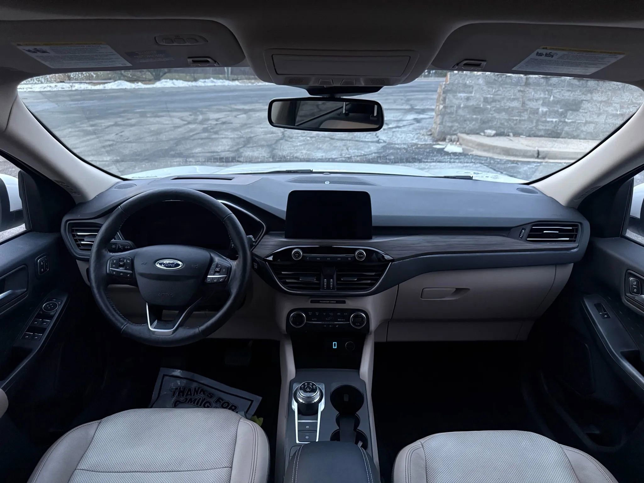 Used 2020 Ford Escape Titanium image 28