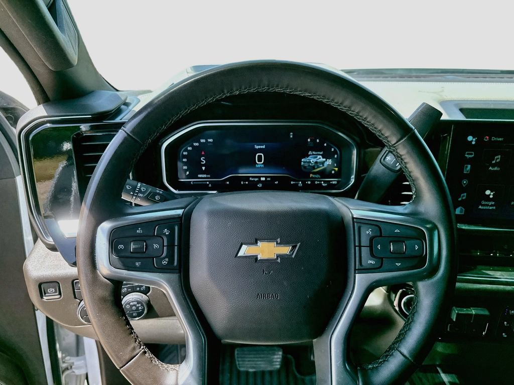 Used 2024 Chevrolet Silverado 2500 LTZ w/ LTZ Premium Package AWD/4WD image 14