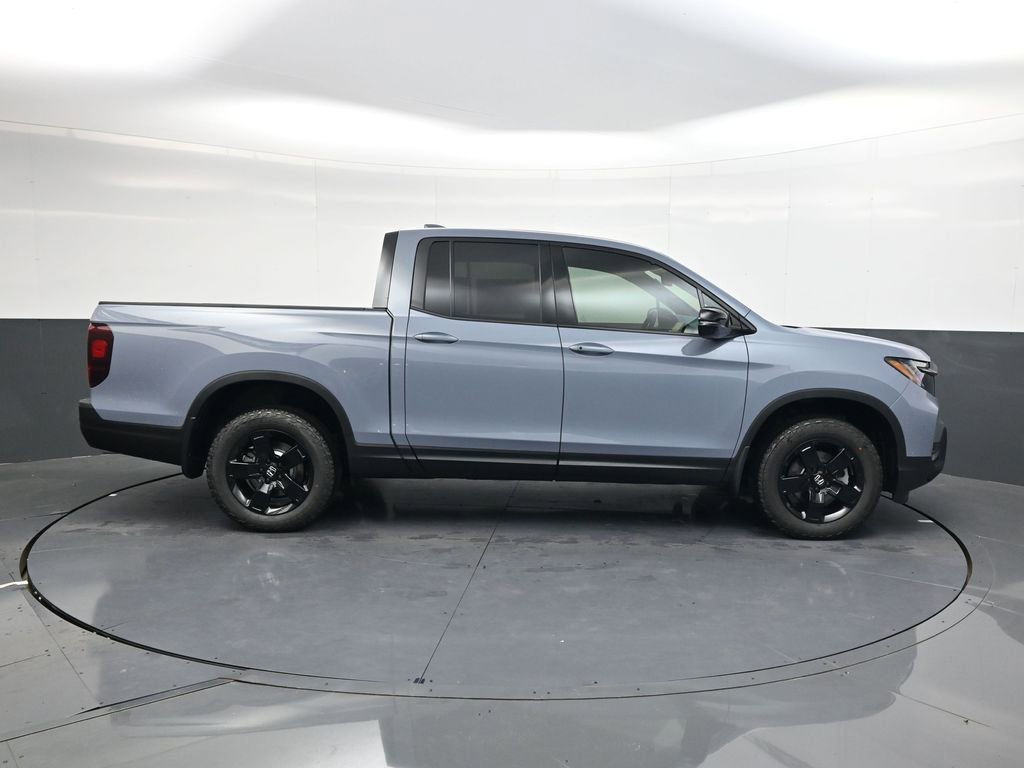 Used 2026 Honda Ridgeline Black Edition image 3