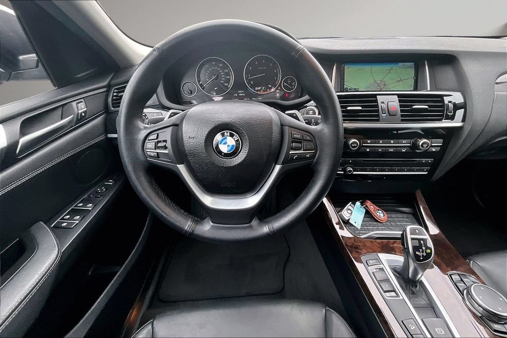 Used 2015 BMW X4 xDrive28i AWD/4WD image 9