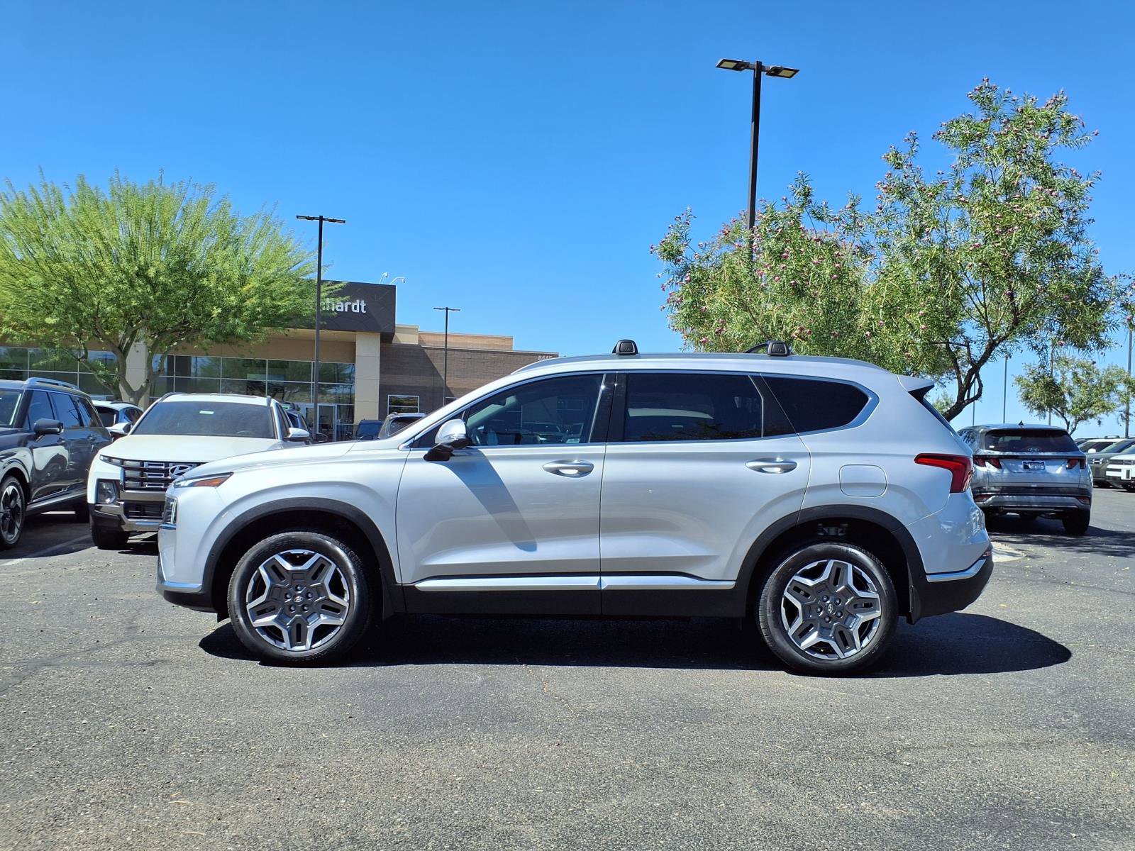 Certified 2021 Hyundai Santa Fe Limited AWD/4WD image 3