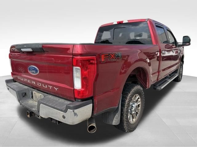 Used 2019 Ford F250 XLT w/ XLT Premium Package AWD/4WD image 4