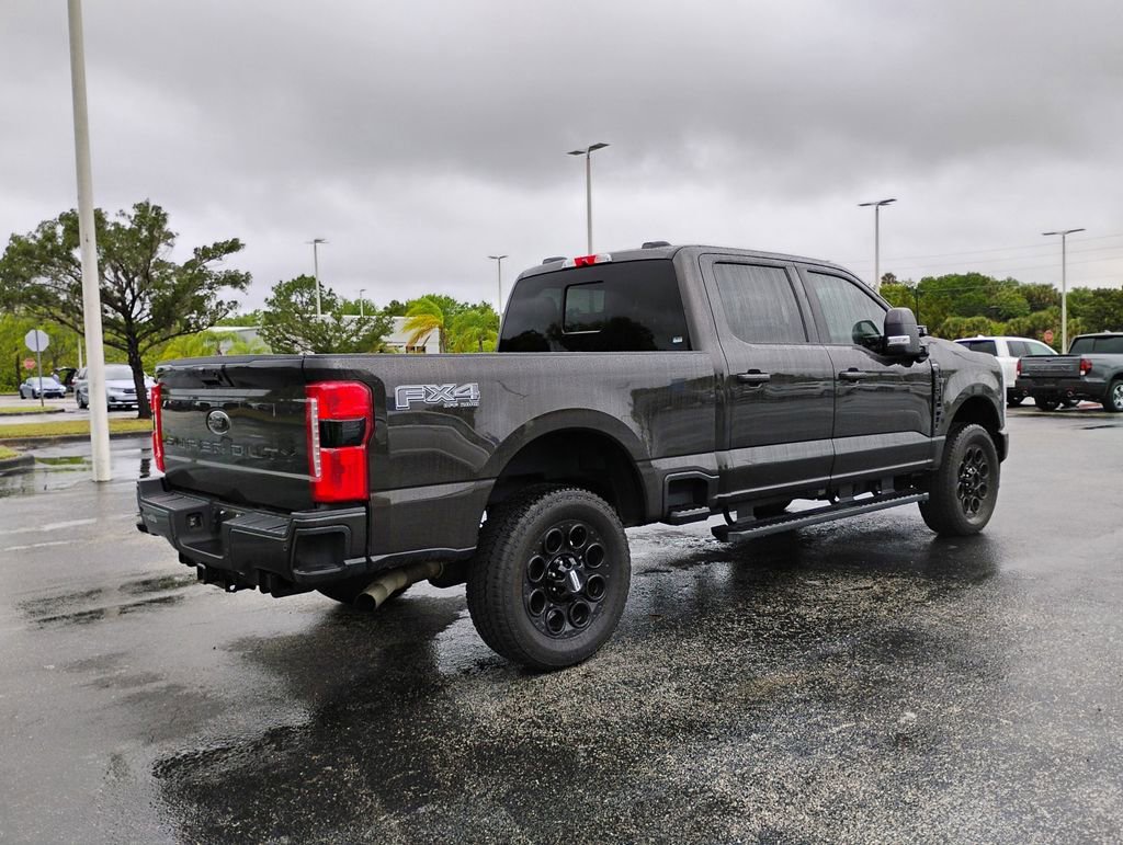 Used 2024 Ford F250 Lariat w/ Black Appearance Package image 5