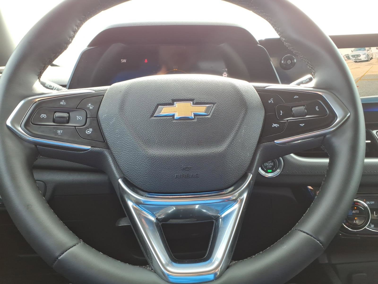 Used 2026 Chevrolet TrailBlazer LT w/ Convenience Package AWD/4WD image 11