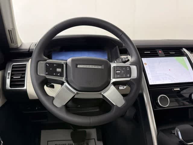 New 2026 Land Rover Discovery S AWD/4WD image 23