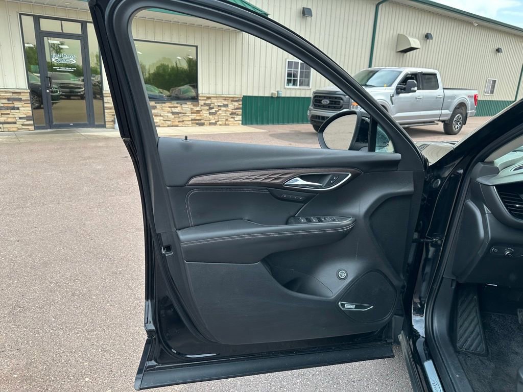 Used 2023 Buick Envision Avenir AWD/4WD image 11
