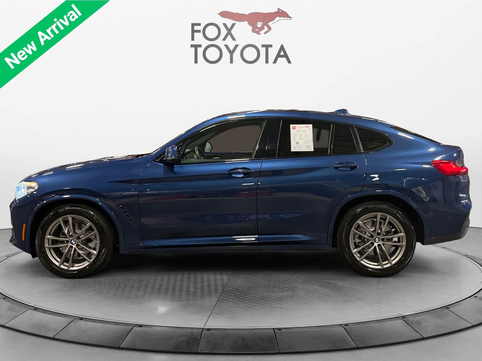 Used 2021 BMW X4 xDrive30i w/ Executive Package AWD/4WD image 3