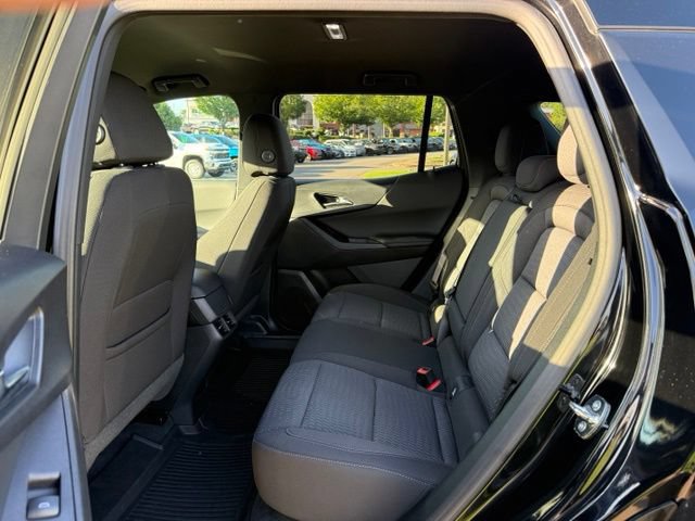 Used 2026 Chevrolet Equinox LT w/ LPO, Floor Liner Package FWD image 26