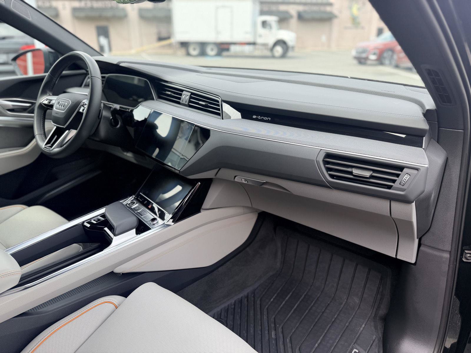 Certified 2024 Audi Q8 e-tron Premium w/ Prestige Package AWD/4WD image 23