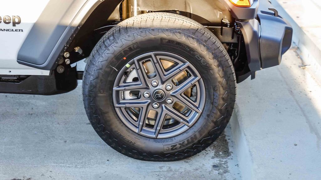 New 2026 Jeep Wrangler Unlimited Sport AWD/4WD image 11