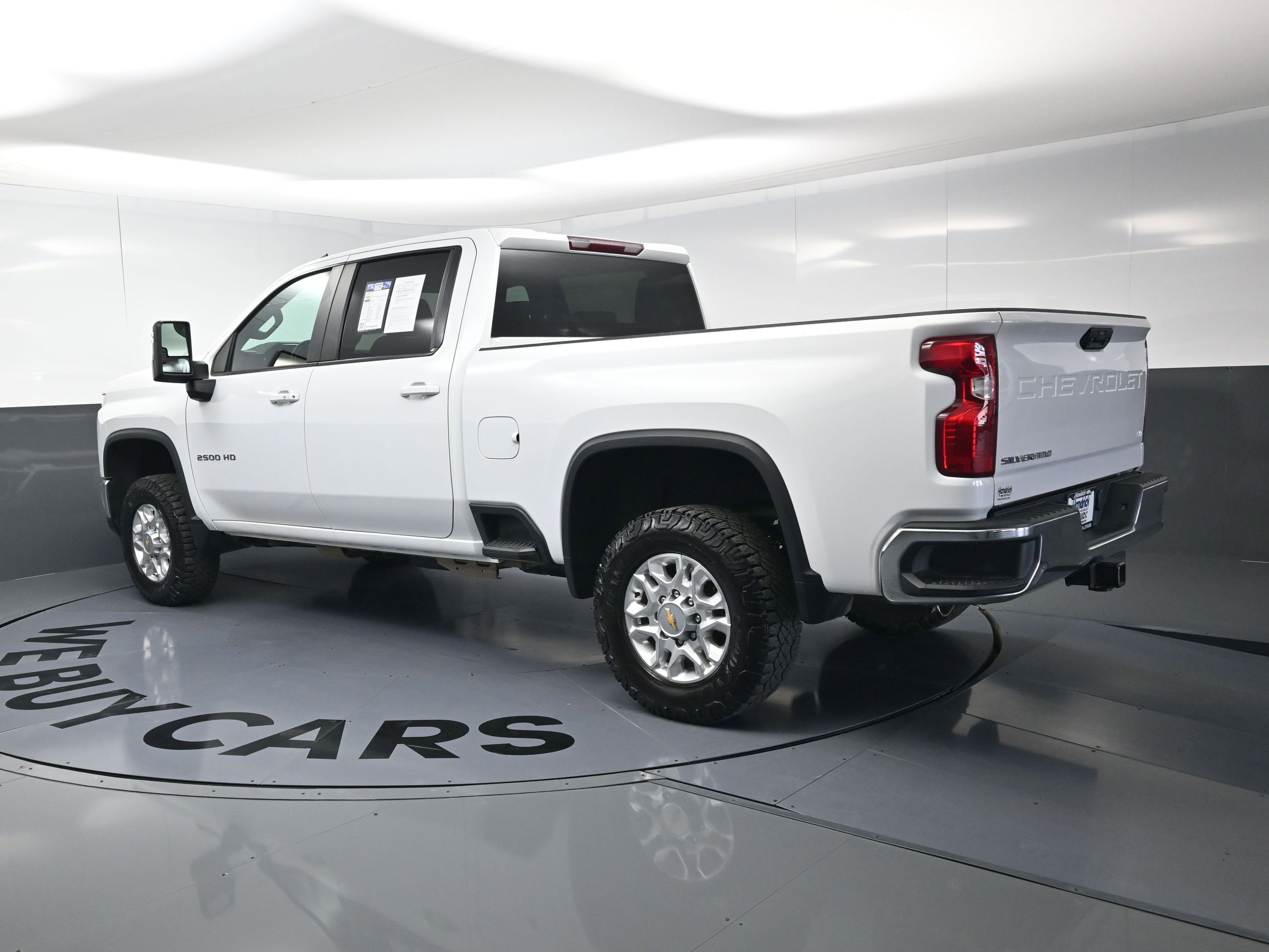 Used 2024 Chevrolet Silverado 2500 LT image 7