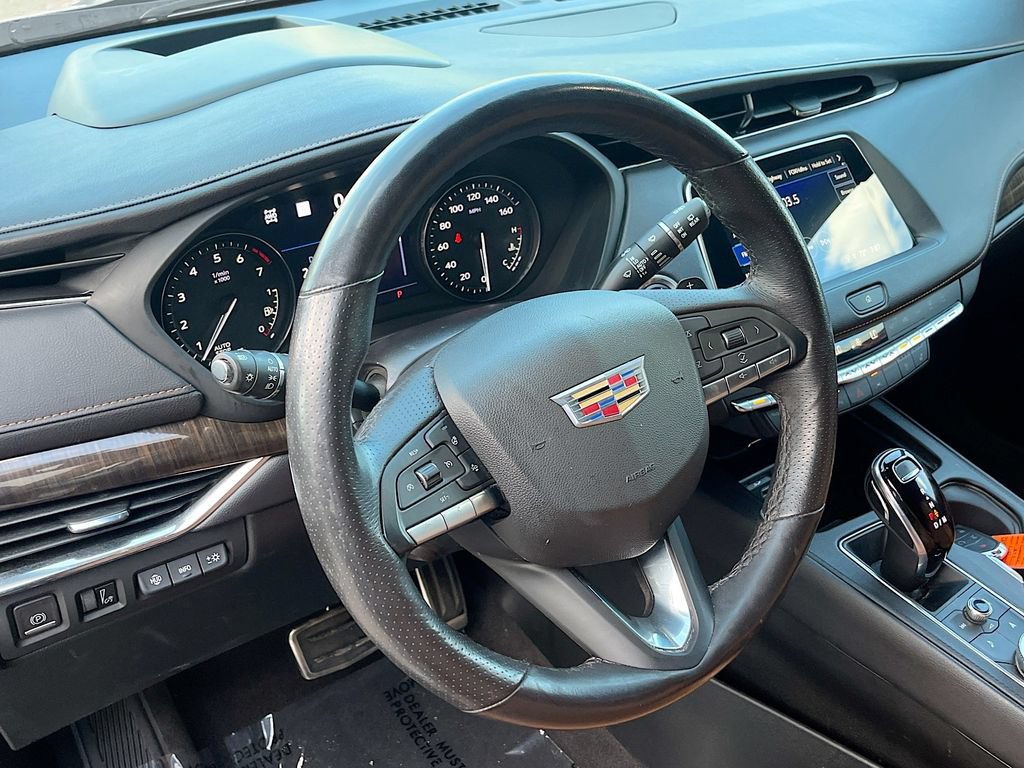 Used 2023 Cadillac XT4 Sport AWD/4WD image 11