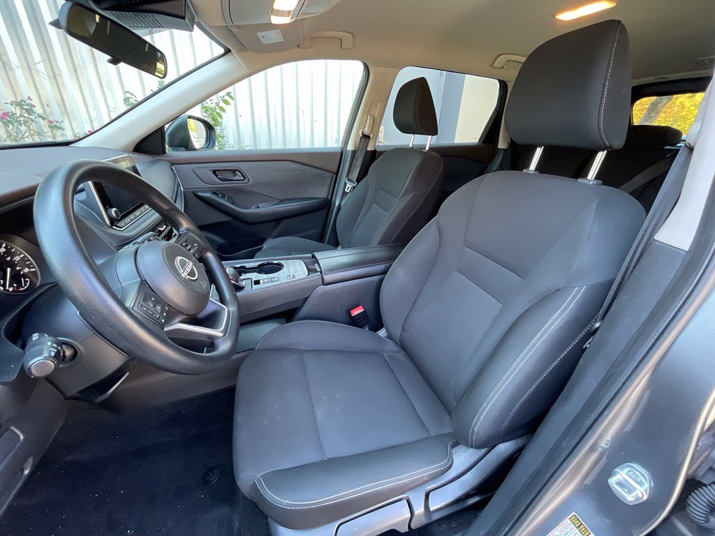 Used 2023 Nissan Rogue S FWD image 23