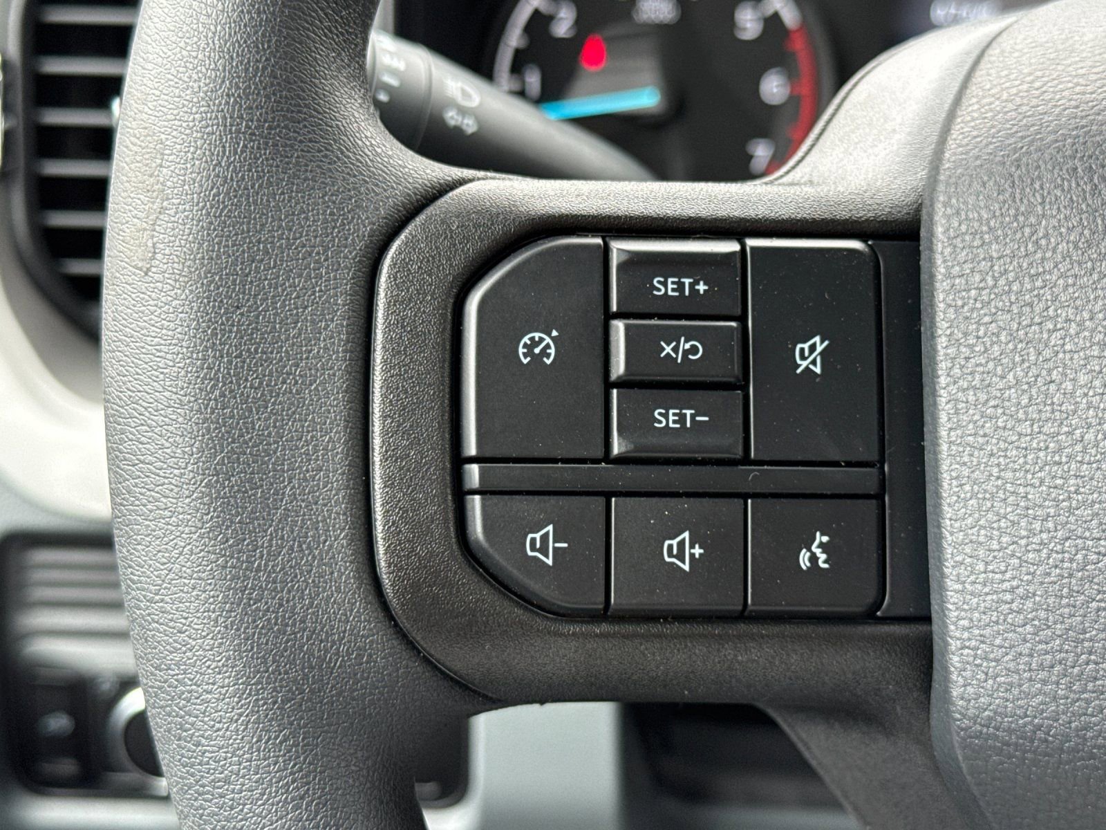 New 2026 Ford F250 XL w/ XL Off-Road Package image 23