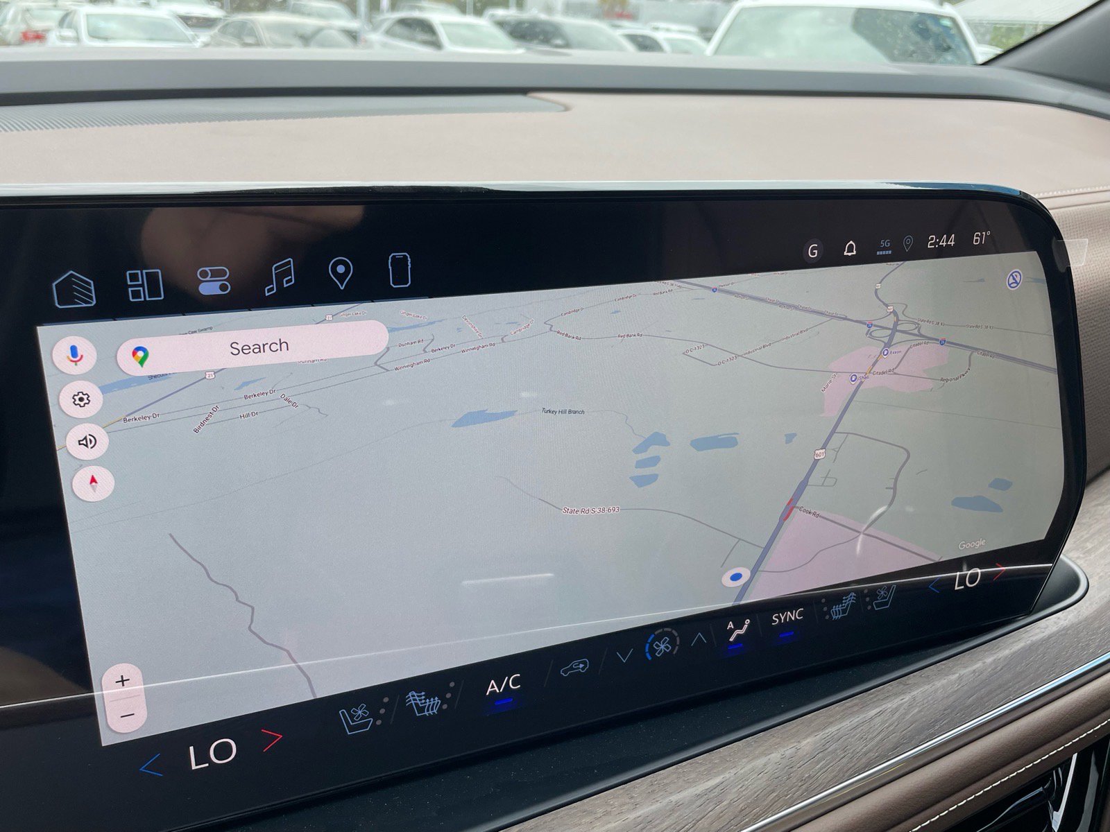 Used 2026 Chevrolet Tahoe High Country image 13