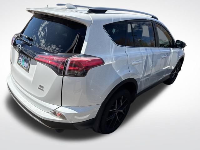 Used 2018 Toyota RAV4 SE w/ Power Extra Value Package image 9