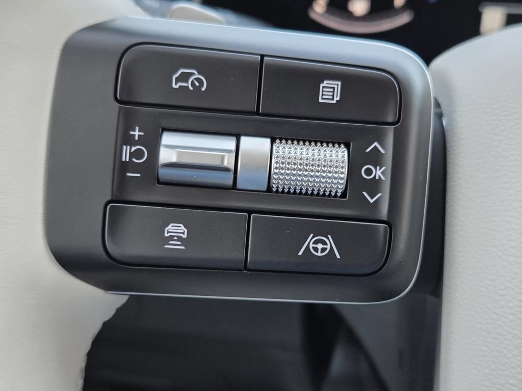 New 2027 Hyundai Santa Fe SE FWD image 17