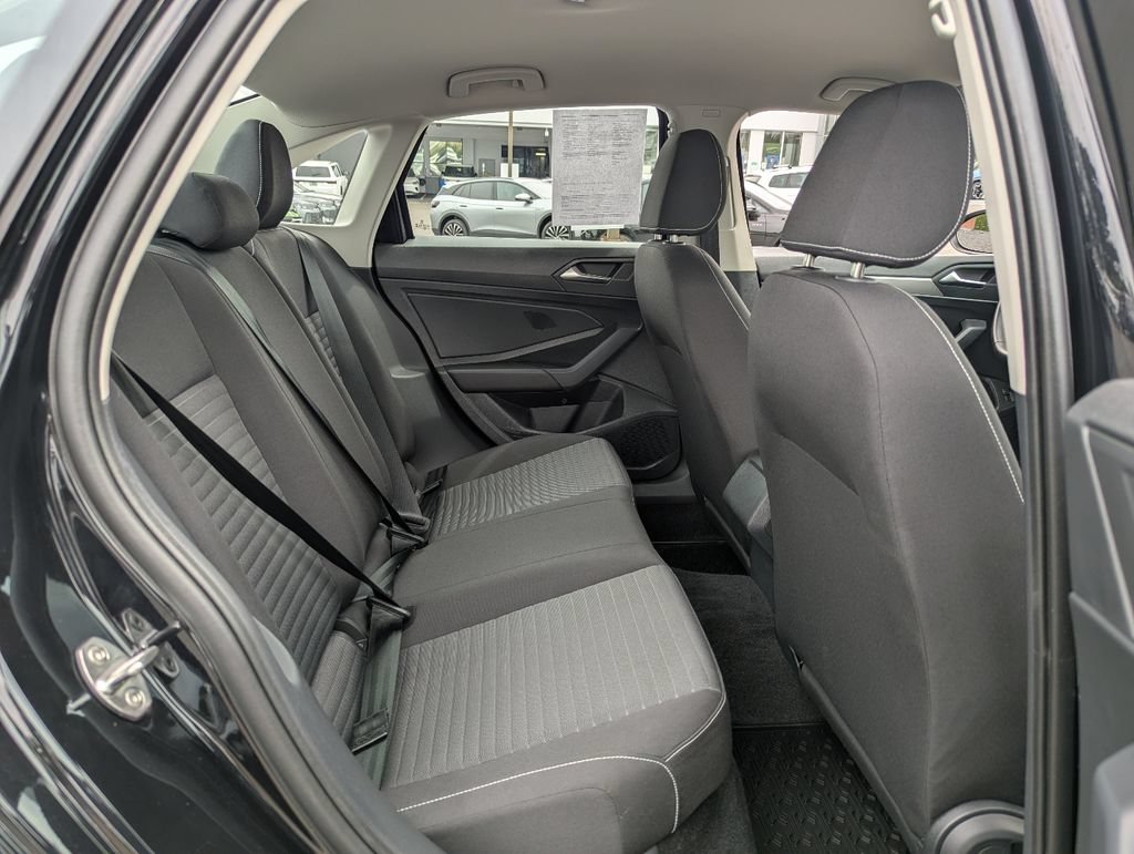 Used 2023 Volkswagen Jetta S FWD image 28
