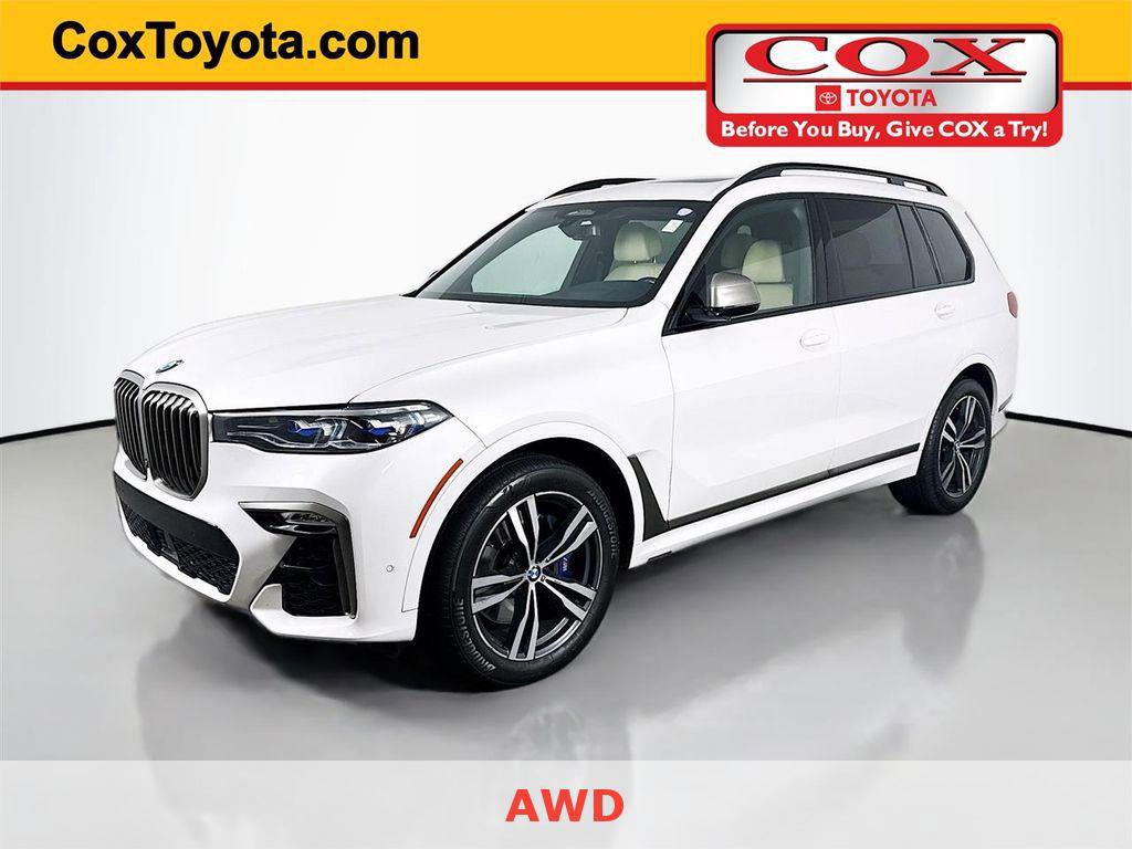 Used 2022 BMW X7 M50i image 1