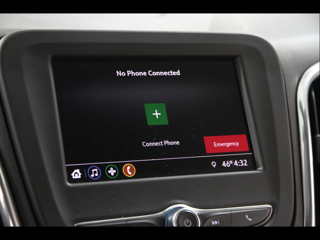 Used 2020 Chevrolet Equinox LS image 11