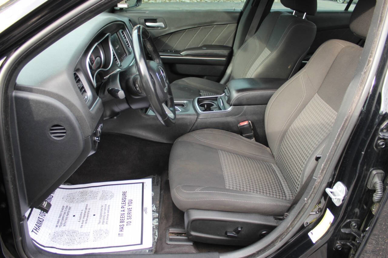 Used 2018 Dodge Charger SXT Plus image 15
