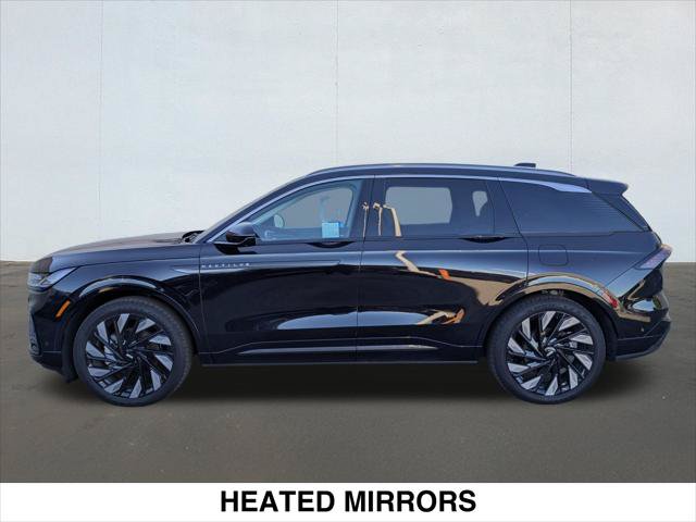 Used 2024 Lincoln Nautilus Black Label w/ Jet Appearance Package (87T) AWD/4WD image 2