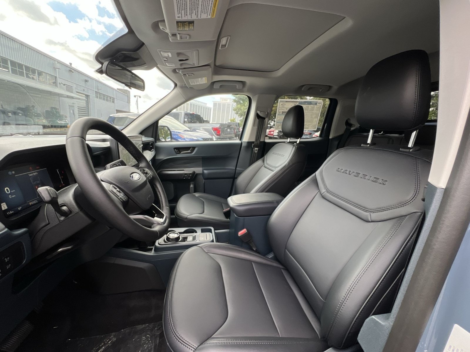 New 2026 Ford Maverick Lariat w/ Black Appearance Package AWD/4WD image 13