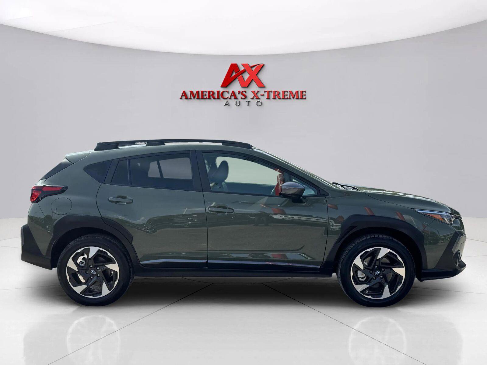 Used 2026 Subaru Crosstrek 2.5i Limited AWD/4WD image 7