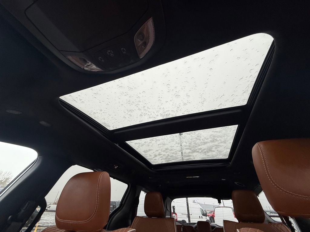 Used 2024 Chrysler Pacifica Pinnacle image 31