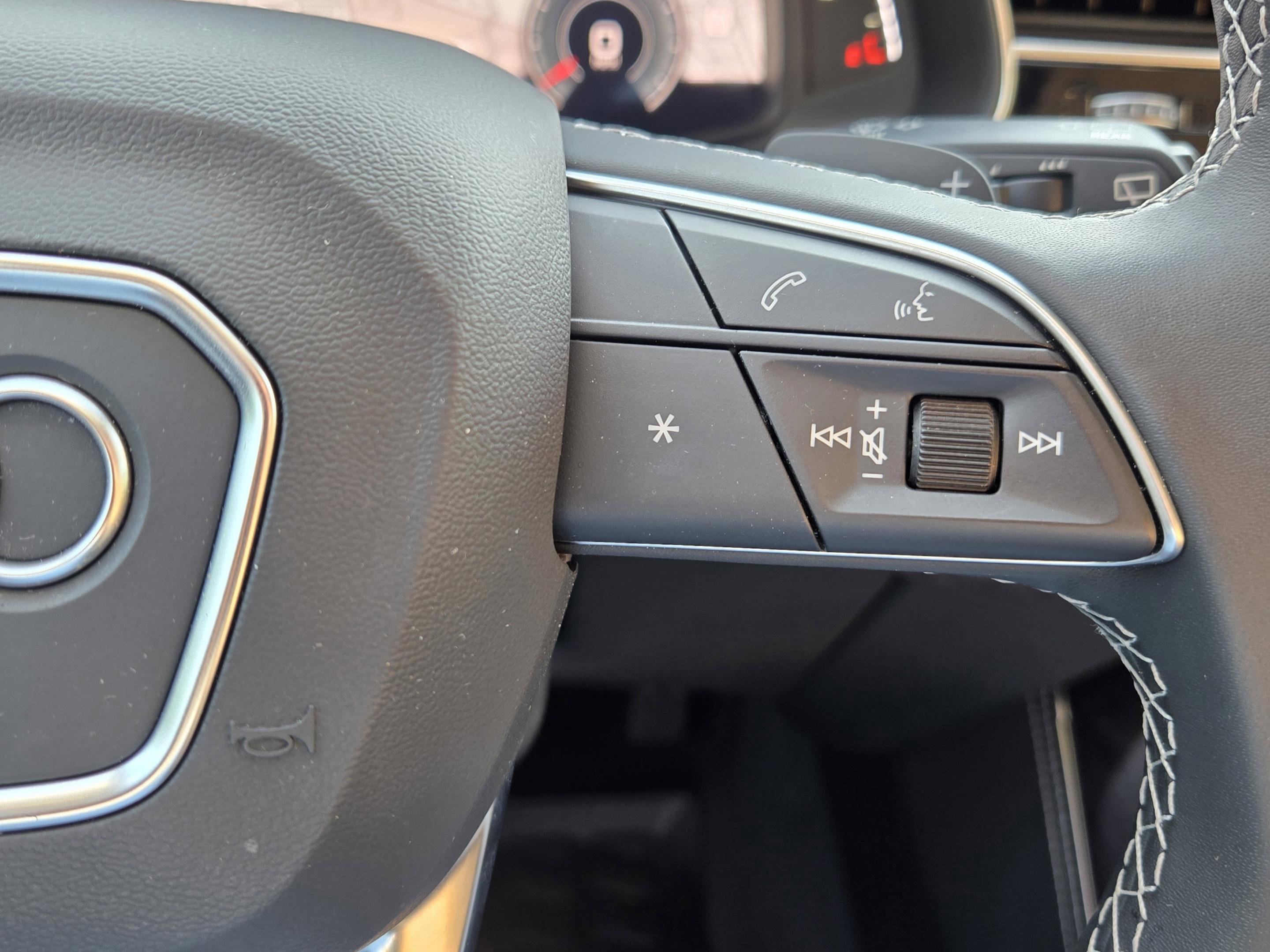 Used 2025 Audi Q7 2.0T Premium Plus w/ Premium Plus Package image 15