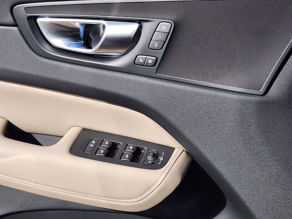 New 2026 Volvo XC60 T8 Plus w/ Protection Package Premier image 12