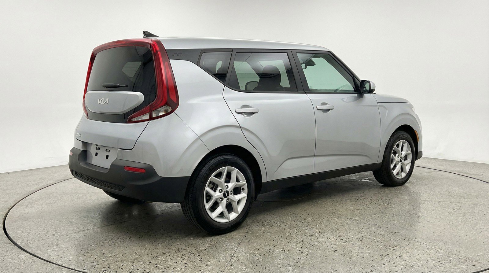 Used 2025 Kia Soul LX w/ LX Technology Package image 7