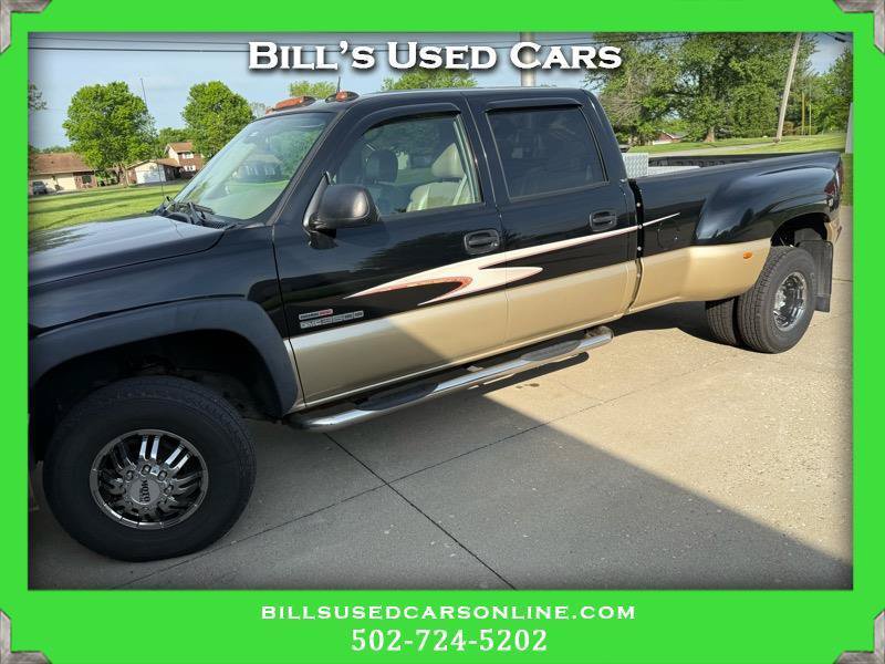 Used 2005 GMC Sierra 3500 SLT w/ Heavy-Duty Power Package AWD/4WD image 1