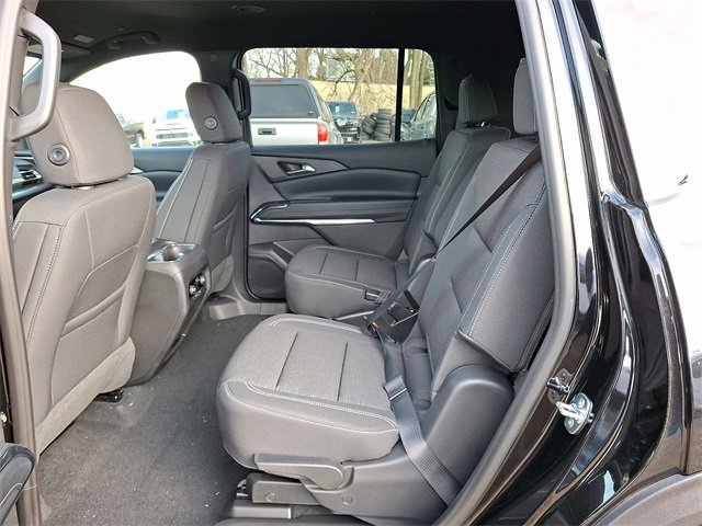 New 2026 Chevrolet Traverse LT w/ Midnight/Sport Edition image 7