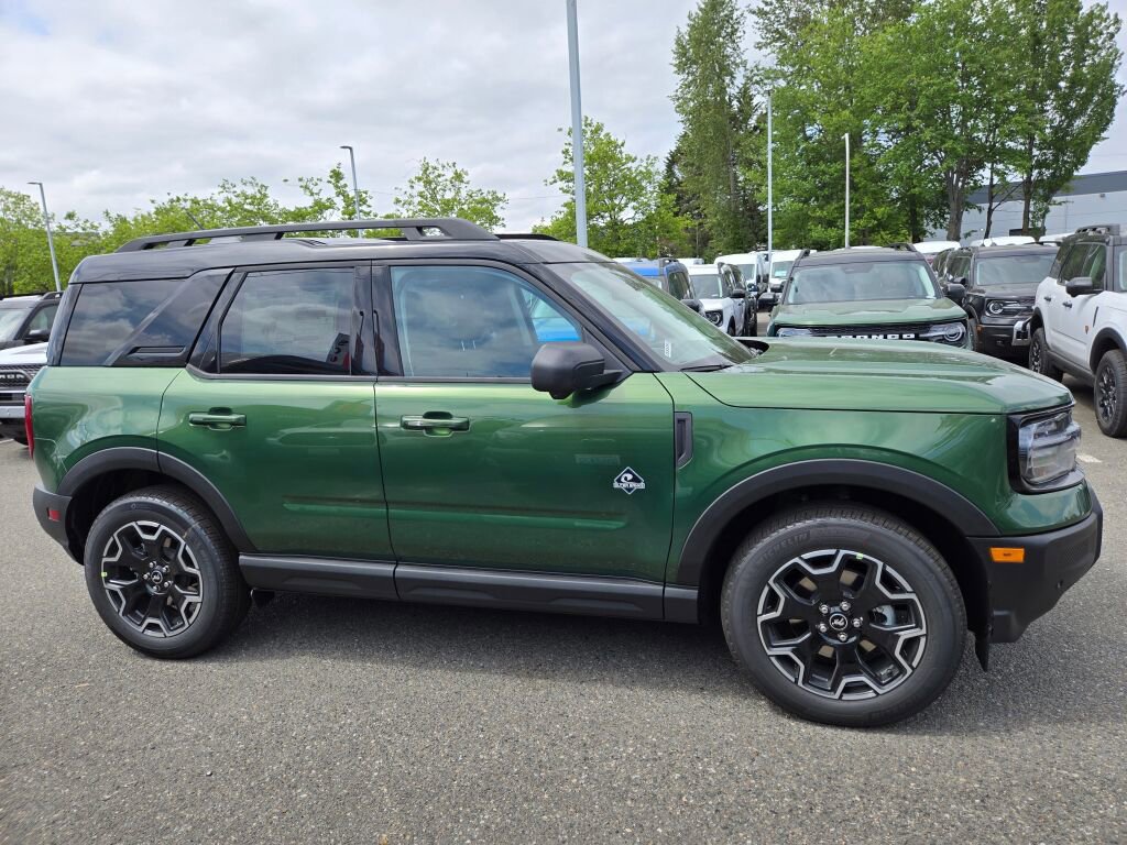 New 2025 Ford Bronco Sport Outer Banks w/ Outer Banks Tech Package+ image 4