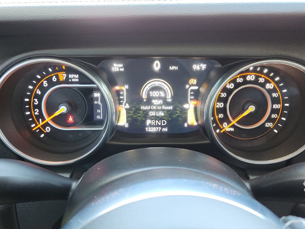 Used 2018 Jeep Wrangler Unlimited Sahara AWD/4WD image 7