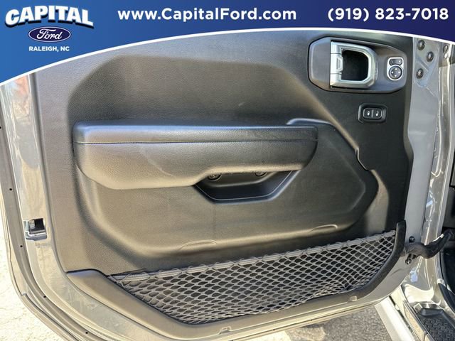 Used 2021 Jeep Gladiator Rubicon w/ Cold Weather Group image 20