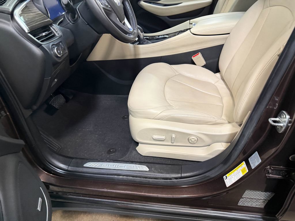 Used 2020 Buick Envision Premium image 56