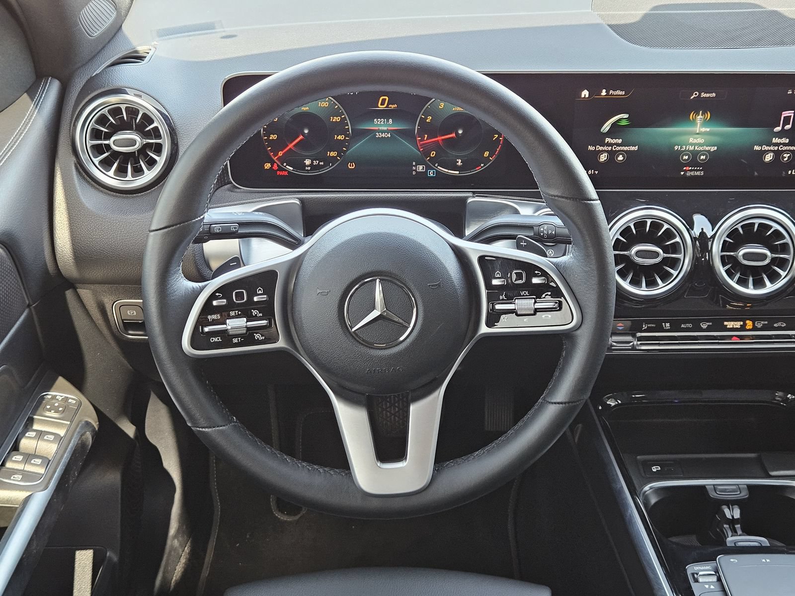 Used 2021 Mercedes-Benz GLB 250 w/ Premium Package image 24