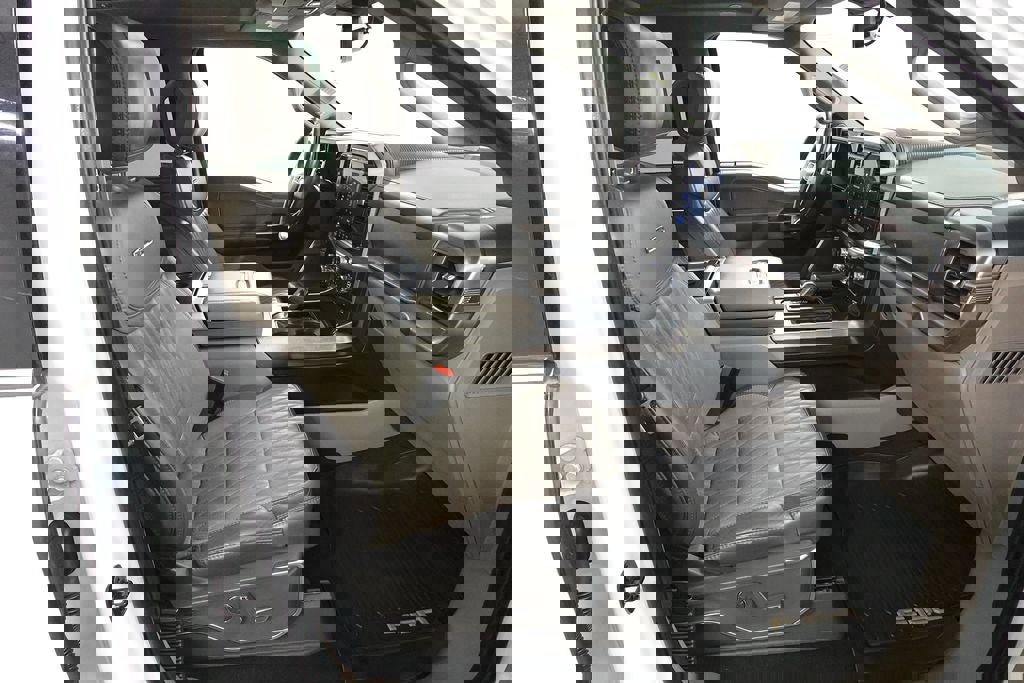 Used 2024 Ford F150 Platinum w/ Equipment Group 703A Plus AWD/4WD image 34