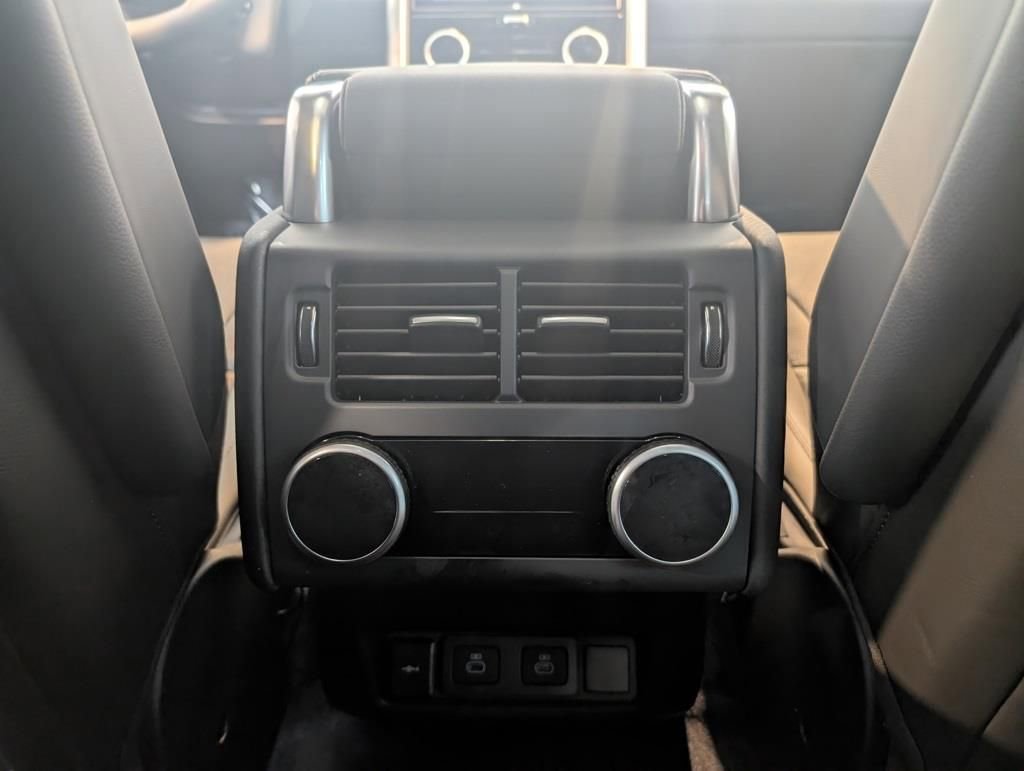 New 2026 Land Rover Discovery S image 26