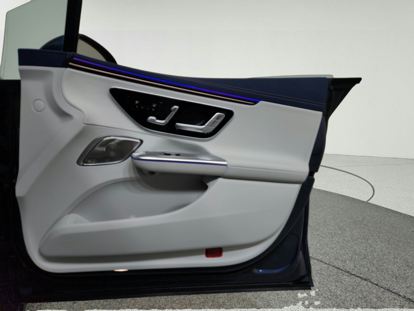 Certified 2023 Mercedes-Benz EQE 350+ Sedan w/ Pinnacle Trim Package image 26