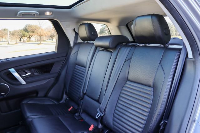 Used 2020 Land Rover Discovery Sport S image 17