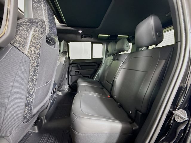 New 2026 Land Rover Defender 110 OCTA AWD/4WD image 24