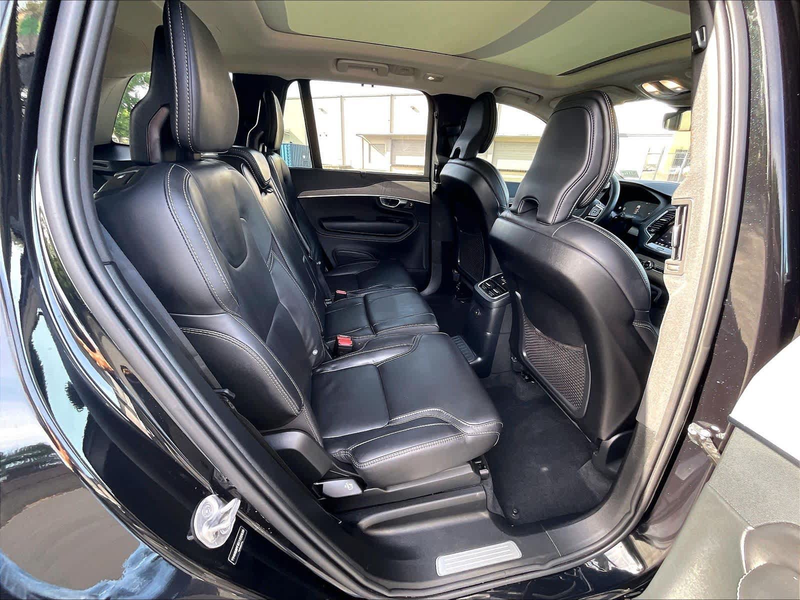 Used 2025 Volvo XC90 T8 Ultra w/ Protection Package Premier AWD/4WD image 29