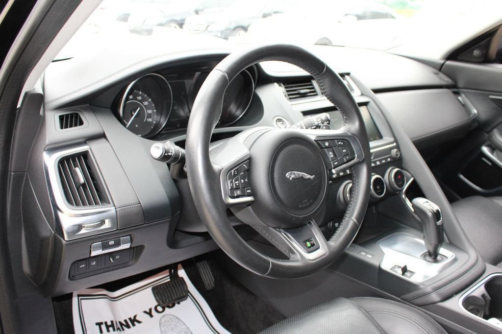 Used 2020 Jaguar E-PACE AWD/4WD image 9