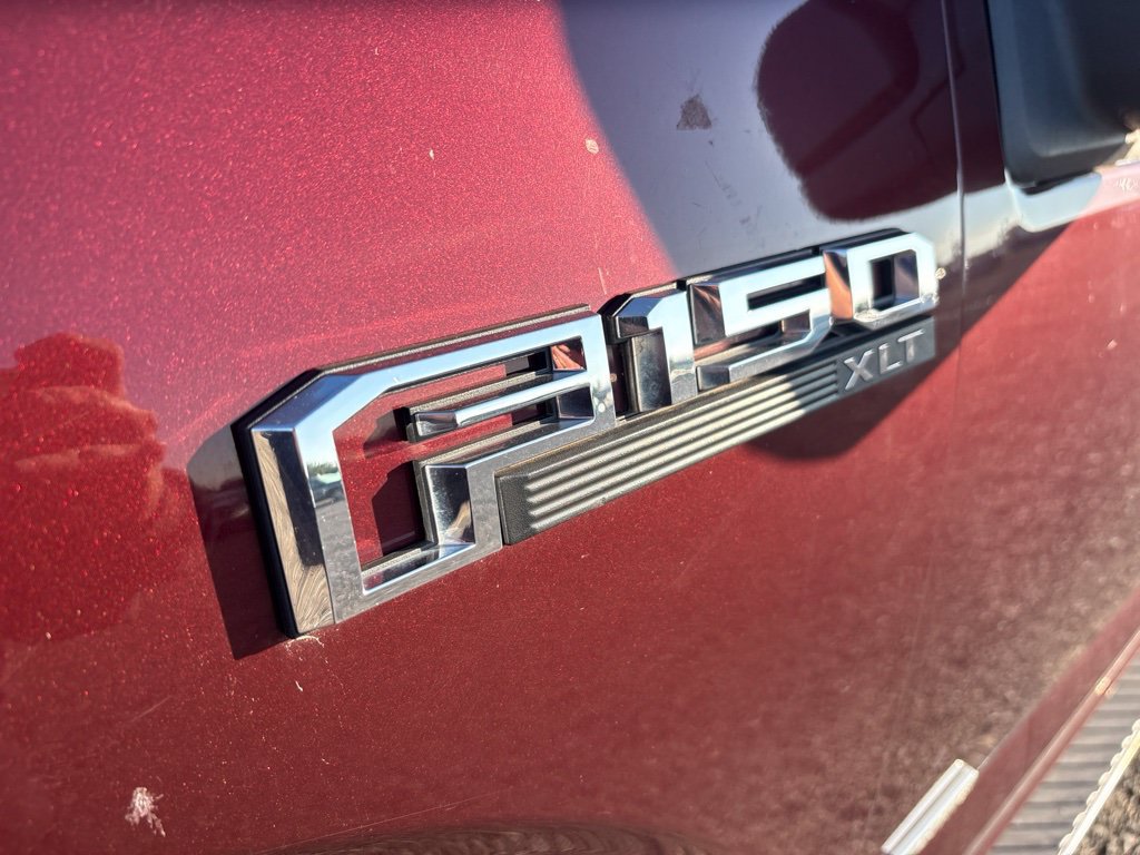 Used 2015 Ford F150 XLT w/ Equipment Group 301A Mid AWD/4WD image 4